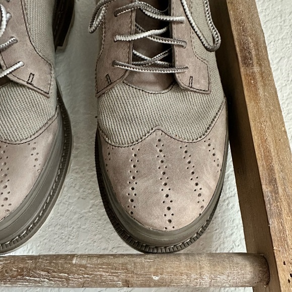 Sorel Madson Wingtip Lace Up Chukka Shoes Pebble Mud Waterproof Mens Sz: 8.5 - Picture 3 of 13